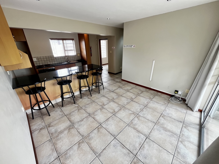 To Let 2 Bedroom Property for Rent in Beacon Bay Eastern Cape